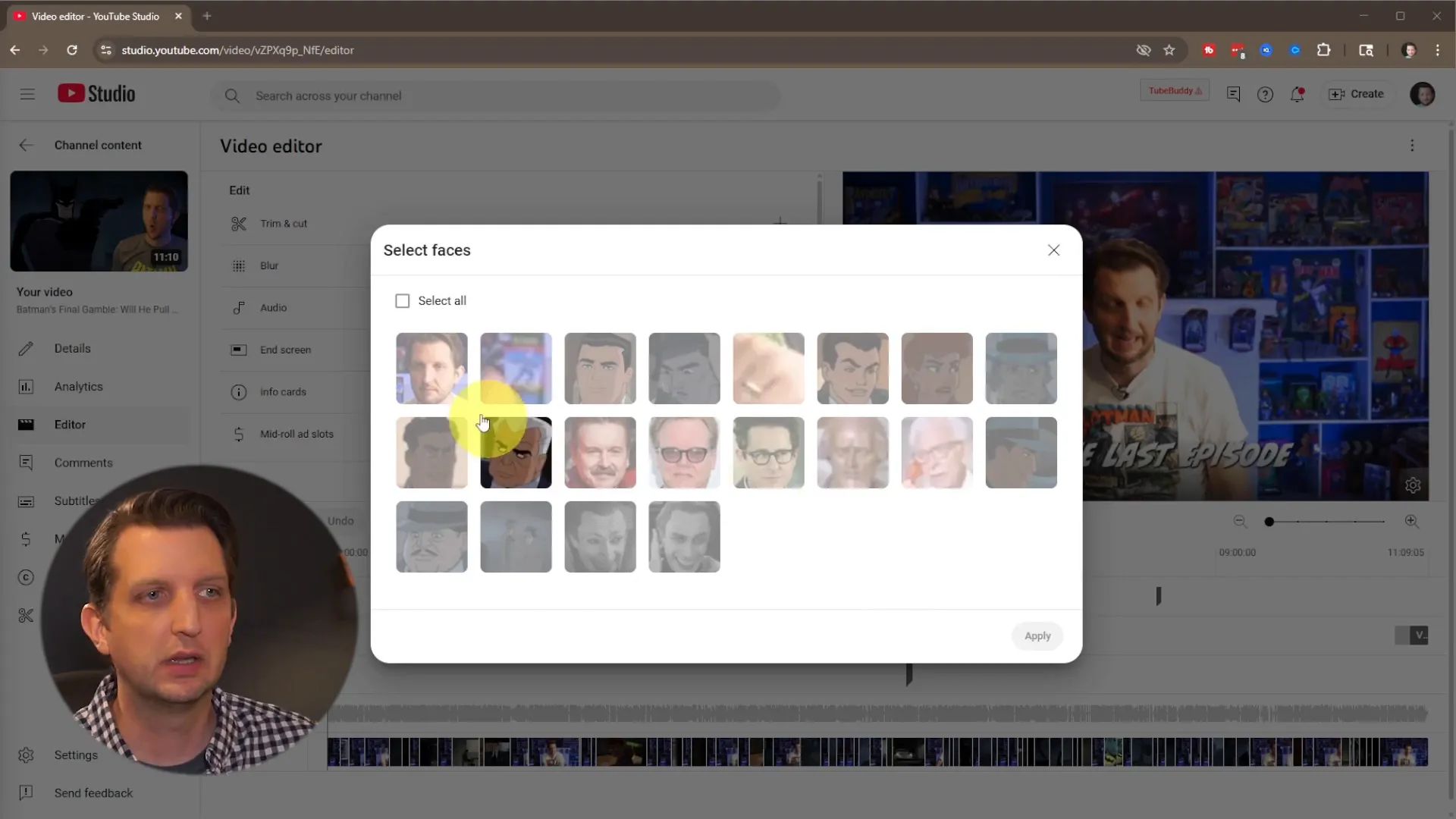 Face blur tool analyzing video and detecting faces