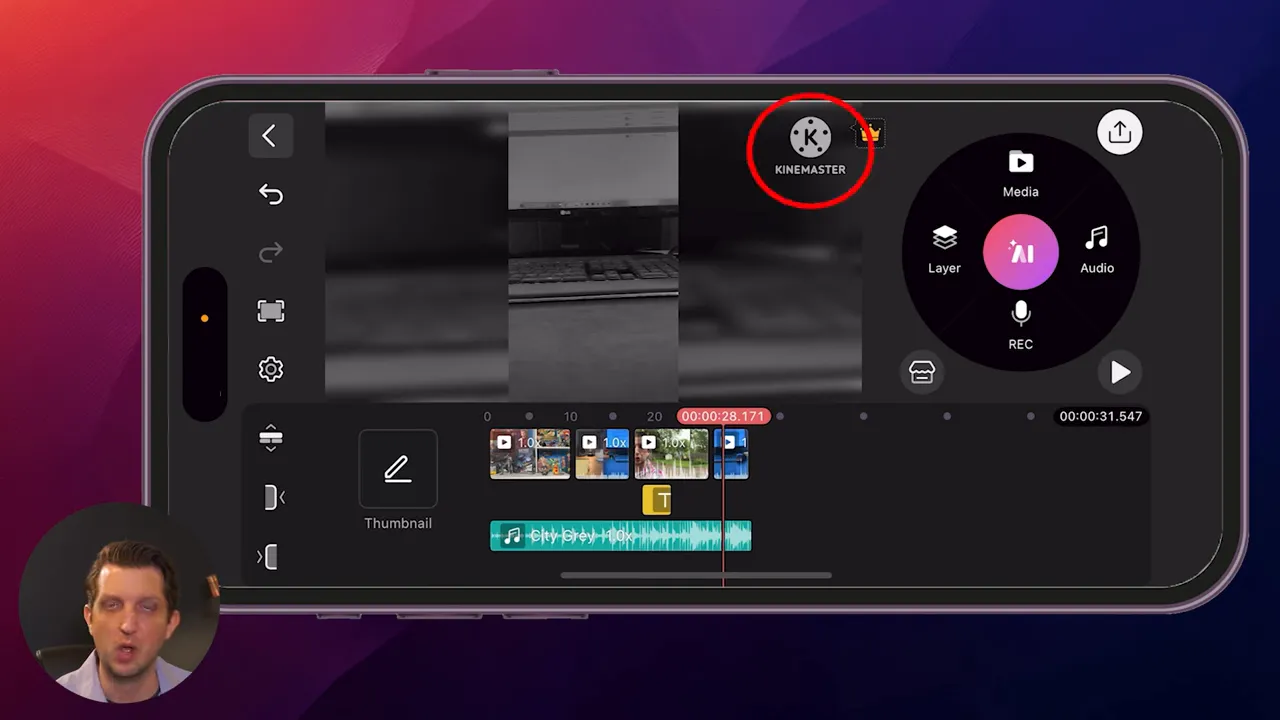 KineMaster watermark (crown) icon in the edit screen
